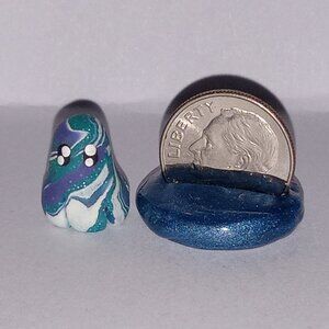 🎯 10 for $10 / Mini Ghost Figure